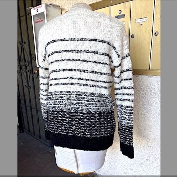 VINCE Womens Textured Striped Crewneck Pullover Sweater EUC/sz XS - Picture 11 of 15